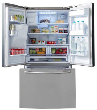 Le réfrigérateur de 396 litres dispose d'un intérieur entièrement
