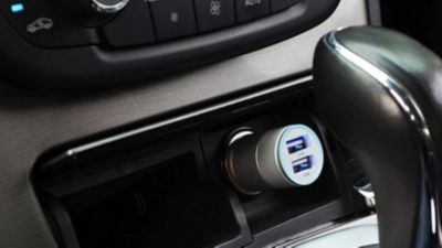 SHOT CASE Adaptateur USB Prise Allume Cigare IPHON