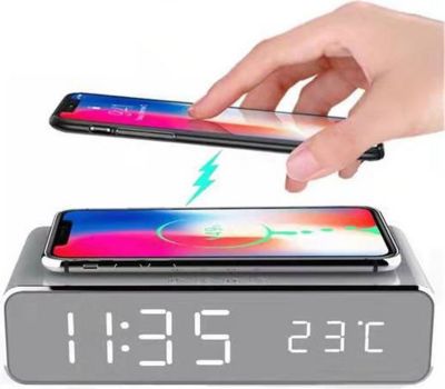  SHOT CASE Radio-Reveil Chargeur sans Fil IPHONE SE SHOT CASE Radio-Reveil Chargeur sans Fil IPHONE SE