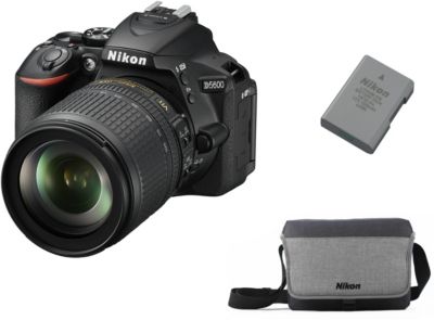 Appareil photo Reflex NIKON D5600 + 18-105 VR + 16Go + sac Reconditionné