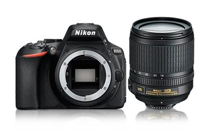 Reflex NIKON D5600 + 18-105 VR + 16Go + sac