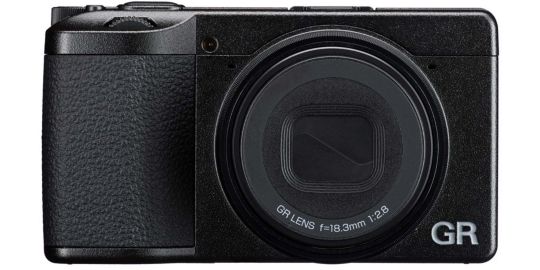 Appareil photo Compact RICOH GR IV