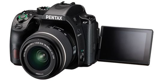Reflex PENTAX KF Noir + 18-55mm WR + Fou