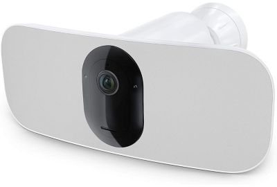 Arlo Pro 3 : la caméra de surveillance connectée qui voit la nuit et en  couleur