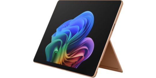 PC Hybride MICROSOFT Surface Pro 12ème édition 13" XPlus RAM 16Go 512Go SSD Copilot+PC Dune