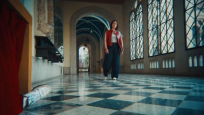 Voir la vidéo pour Ordinateur portable LENOVO IdeaPad Slim 3 x 15Q8X10 AI Copilot+PC