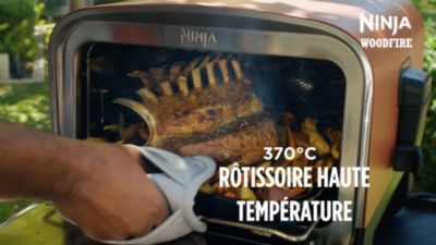 Voir la vidéo pour NINJA Woodfire Four d'extérieur OO101EU