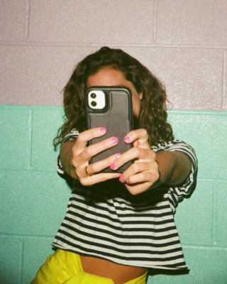 URL SCENE7