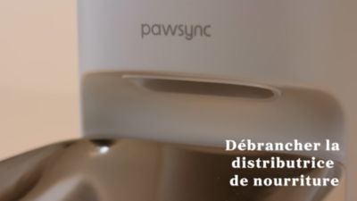 Voir la vidéo pour Distributeur de croquettes PAWSYNC Smart Pet Feeder PAWP0001EUN