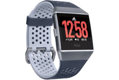 Montre sport FITBIT Ionic Adidas SE