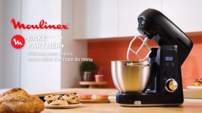 Voir la vidéo pour Robot pâtissier MOULINEX BAKE PARTNER + QA540BF1