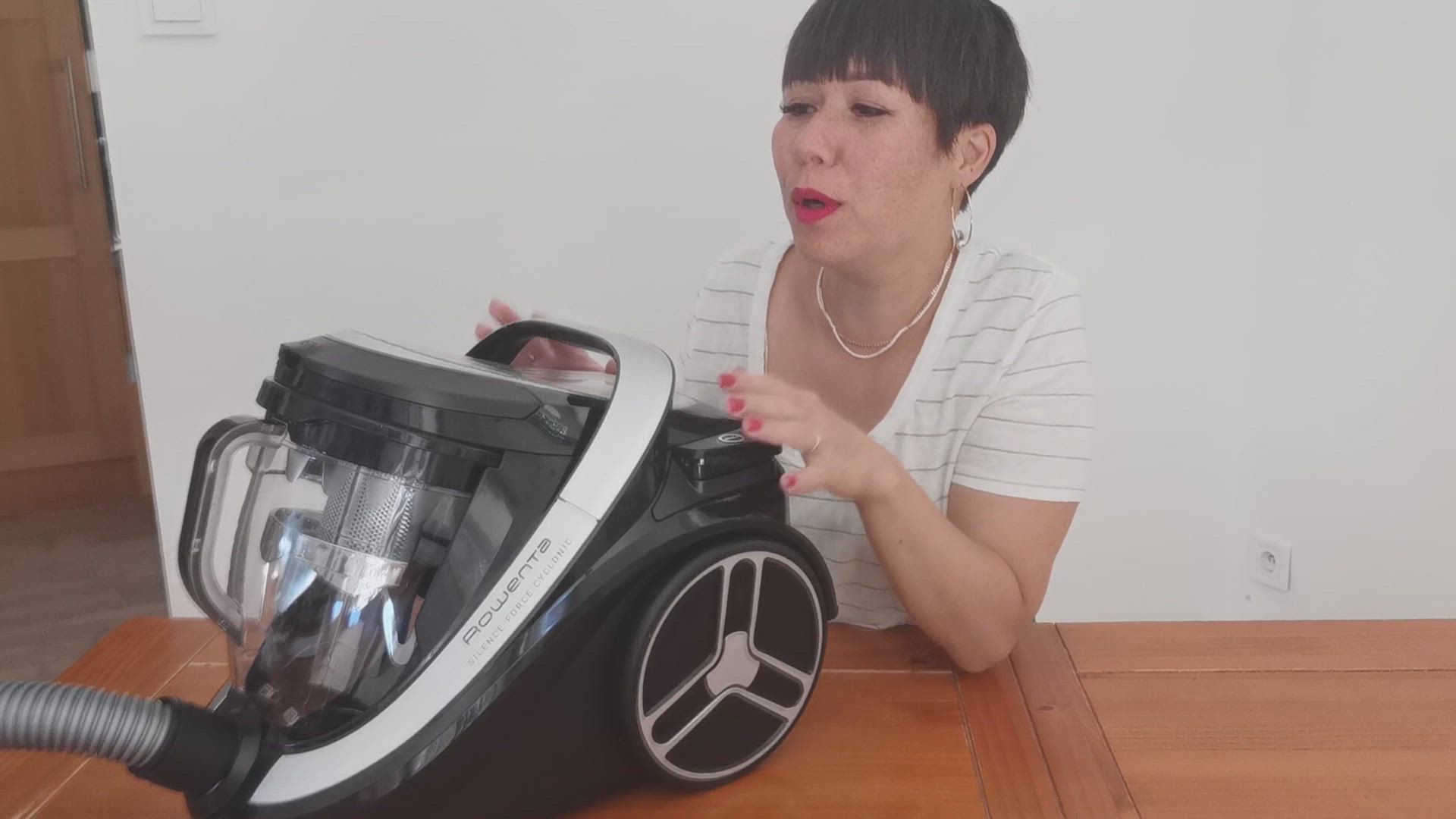 Sans Sac Ro7230ea Aspirateur Rowenta Silence Silence Force