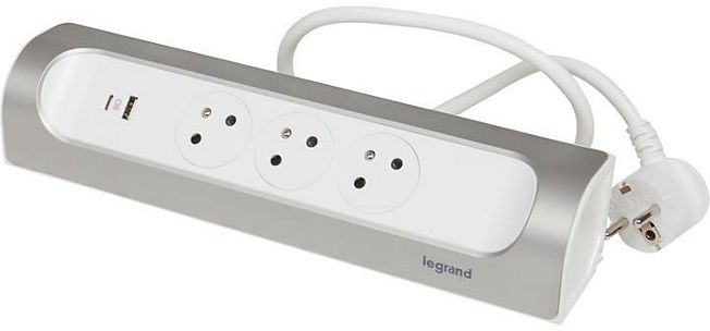Multiprise Legrand avec support tablette- 3 prises, 2 prises USB-A
