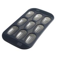 Moule à madeleine MASTRAD 9 madeleines silicone gris fume