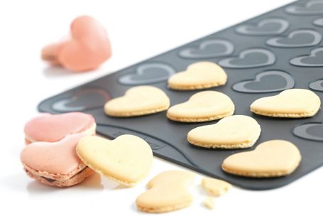 Plaque Macarons Coeurs Silicone 40 x 30 cm Silikomart -   Achat, Vente, Acheter