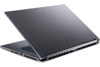 PC Gamer ACER Predator Triton 500 SE PT5