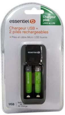 Chargeur de piles ESSENTIELB + LR03 AAA x2 700Nimh