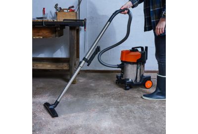 Aspirateur eau et poussière ESSENTIELB EAC 204