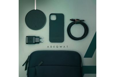 Coque ADEQWAT iPhone 14 Pro Dark Green