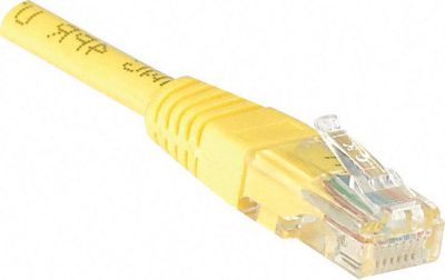 Câble Ethernet KOMELEC Câble ethernet Cat 5e 2m UTP jaune