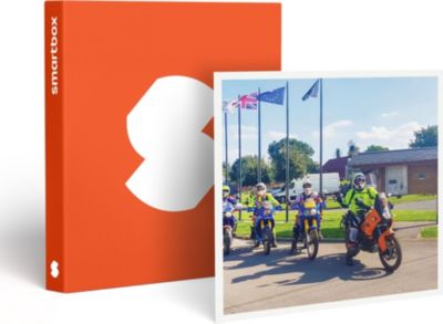 Coffret cadeau SMARTBOX Randonnée moto de 4h avec équipement de Coffret cadeau SMARTBOX Randonnée moto de 4h avec équipement de