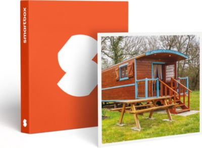 Coffret cadeau SMARTBOX 4 jours insolites en famille dans une ro Coffret cadeau SMARTBOX 4 jours insolites en famille dans une ro