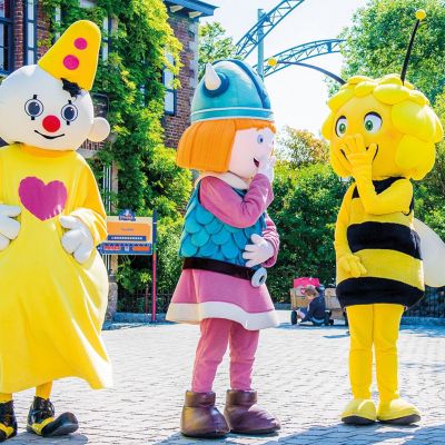 Coffret cadeau SMARTBOX Journée au parc Plopsaland De Panne avec Coffret cadeau SMARTBOX Journée au parc Plopsaland De Panne avec