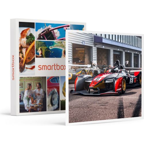 Coffret cadeau SMARTBOX Journée F1 : 1 session de pilotage en Wo