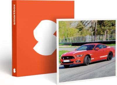 Coffret cadeau SMARTBOX 6 tours au volant d'une Ford Mustang et Coffret cadeau SMARTBOX 6 tours au volant d'une Ford Mustang et