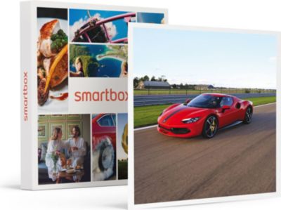 Coffret cadeau SMARTBOX Stage de pilotage : 3 tours sur le circu