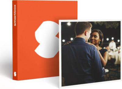 Coffret cadeau SMARTBOX Carte cadeau célébrez l'amour - 150 €