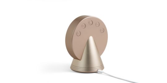 Radio réveil LEXON Conic Clock avec fonction Bluetooth Or
