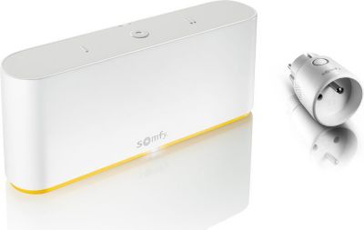 Alarme maison SOMFY Pack TaHoma switch + 1 prise connectée