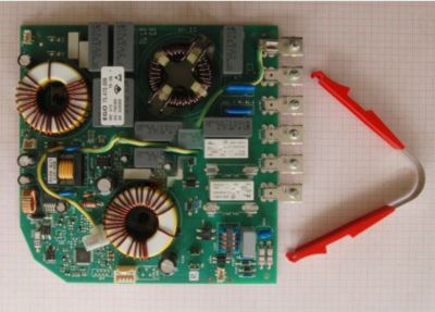 Module électronique WHIRLPOOL PLATINE DE PUISSANCE FILTRE POUR TABLE D Module électronique WHIRLPOOL PLATINE DE PUISSANCE FILTRE POUR TABLE D