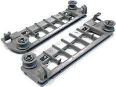 Support BOSCH Support de panier a couverts par 2