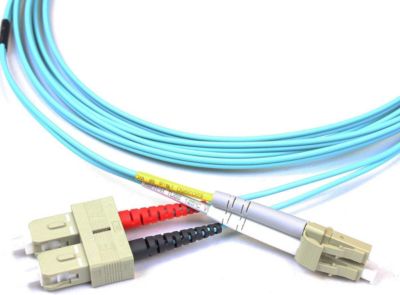 Jarretière optique KIMEX Câble optique duplex 2mm OM3 SC / LC, 3m Jarretière optique KIMEX Câble optique duplex 2mm OM3 SC / LC, 3m