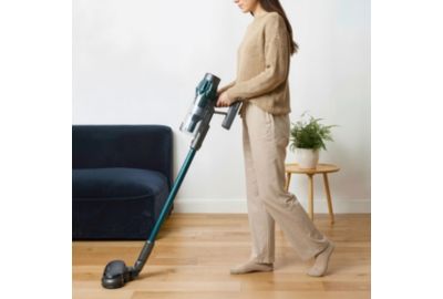 Aspirateur balai H.KOENIG UPX32U 2 en 1 avec brosse de lavage pour sols durs