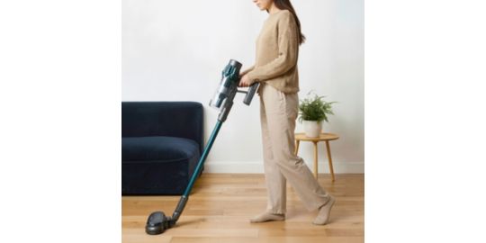 Aspirateur balai H.KOENIG UPX32U 2 en 1 avec brosse de lavage pour sols durs