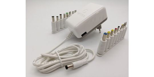 Chargeur WATT AND CO universelle 3-12V