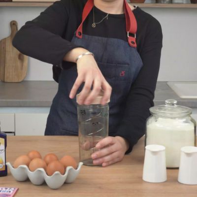 Voir la vidéo pour Shaker COOKUT Magic Cake