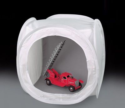 Fixation KAISER Cube-Studio 50 Livré avec 2 fonds amovib