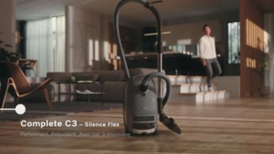 Voir la vidéo pour MIELE Complete C3 Silence Flex Gris graphite