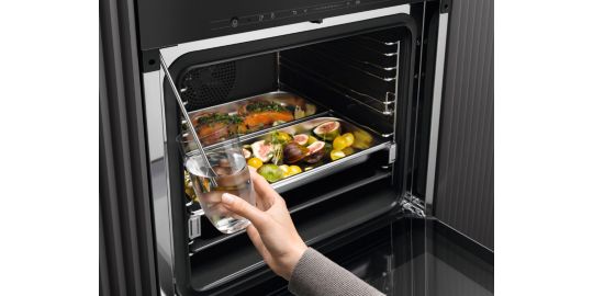 Four Pyro MIELE H 7365 BP TasteControl