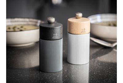 Moulin à poivre PEUGEOT Line Carbonr 12 cm