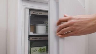 Voir la vidéo pour Congélateur armoire LIEBHERR FNd 4625-22