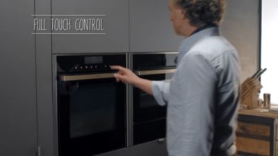 Voir la vidéo pour NEFF B64VS71N0 N90 VarioSteam