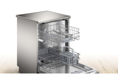 LV 60cm BOSCH SMS2HTI79E