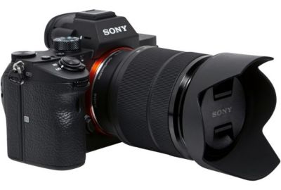 APN SONY A7 III + 28-70mm