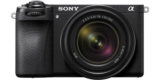APN SONY A6700 Noir + SEL18135