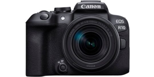 Reflex CANON EOS R10 + RF-S 18-150mm F3.